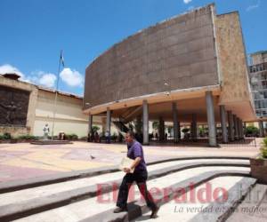 La mayoría de proyectos que el Congreso Nacional dictamina vienen del Ejecutivo. Foto: El Heraldo