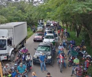 Las tomas provocaron un alto congestionamiento vehicular en la zona.