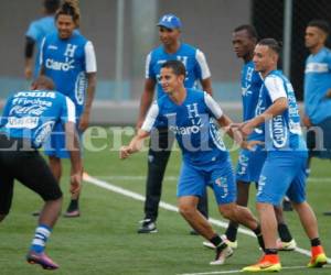La Selección Nacional de Honduras entrenó este lunes, previo a su debut del viernes ante Nicaragua por la Copa Uncaf 2017 en Panamá (Foto: Deportes / El Heraldo Honduras / Noticias de Honduras)