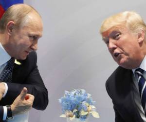 El esperadísimo encuentro Trump-Putin tuvo lugar en Hamburgo, una ciudad tomada por las fuerzas de la policía. Foto: AFP