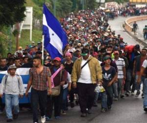 En México permanecen varados miles de hondureños.