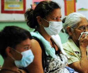 Los niños y las personas de la tercera edad son los más propensos a ser contagiados por la influenza H1N1.