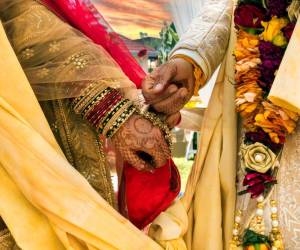 La edad legal para casarse en India es de 18 años, pero millones de niños son forzados a contraer matrimonio muy jóvenes, sobre todo en las zonas rurales.