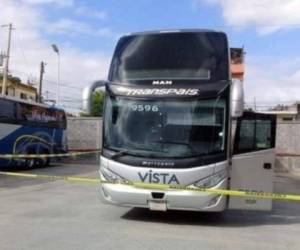 El responsable de Seguridad federal, Alfonso Durazo, dijo el martes que los migrantes que fueron bajados del autobús en la carretera que une Reynosa y San Fernando podían ser hasta 25 personas. Foto Policía Federal