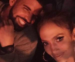 Jennifer López y Drake habrías tenido un noviazgo desde el año pasado a la fecha.