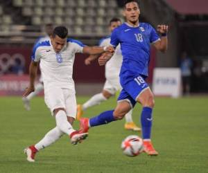 Edwin Rodríguez deslumbra al mundo con sus actuaciones con la Selección Nacional de Honduras en Tokyo 2020. Foto: AFP