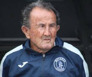 ”Ñelito” Vega falleció este viernes a los 89 años de edad en Tegucigalpa.