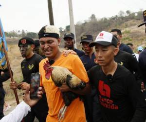 El tiktoker hondureño se sumó al reto junto a Shin Fujiyama.