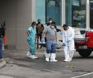 El múltiple crimen se registró en la salida del estacionamiento de un centro comercial, en el bulevar Morazán, el 15 de julio de 2022.