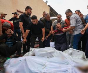 Muchos extranjeros han muerto, han resultado heridos o han sido secuestrados desde la ofensiva masiva de Hamás contra Israel, en la que murieron por lo menos 700 israelíes.