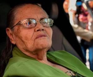 La devoción de Consuelo Loera la llevaba a visitar frecuentemente Culiacán para acudir a un templo del barrio Tierra Blanca, lugar conocido por ser cuna de capos criminales que vivieron entre los años 1970 y 1990.