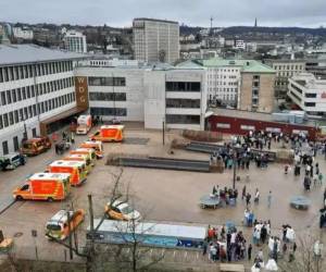 Ataque con cuchillo deja varios alumnos heridos en Alemania