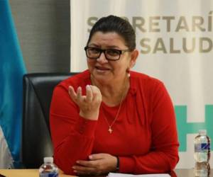 La secretaria de Salud, Carla Paredes.