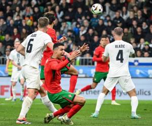 Cristiano Ronaldo no pudo salvar a su selección de Portugal de la derrota.