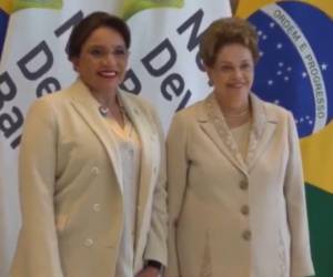 La presidenta Xiomara Castro y Dilma Rousseff, presidenta del Banco de Desarrollo del BRICS,