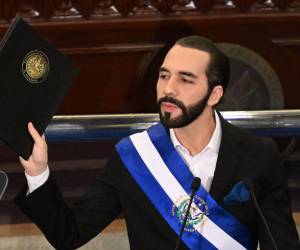 Bukele ganaría la reelección en El Salvador, según encuesta de la Universidad Francisco Gavidia (UFG).