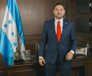 Jorge Cálix es diputado del Congreso Nacional de Honduras, representando al Partido Libertad y Refundación (Libre).
