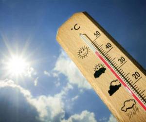 Las autoridades recomiendan a la población mantener medidas de precaución ante las elevadas temperaturas.