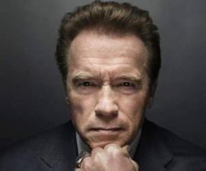 Arnold tiene el gran reto de mantener el éxito de Celebrity Apprentice en su nueva temporada y tomar el legado que deja el futuro presidente Donald Trump.
