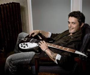 Alejandro Sanz es un cantante y guitarrista español de mucho éxito a nivel internacional.
