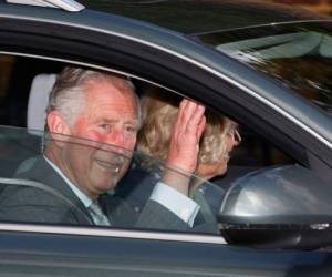 Carlos de Inglaterra permaneció en el palacio una hora y media.