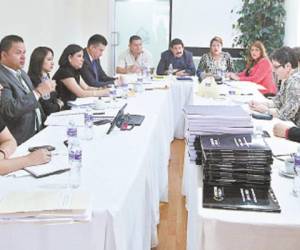 La Comisión del CN se reunió con personeros de la Fiscalía