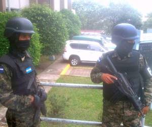 Fuerte seguridad en la Corte Suprema de Justicia por audiencia de los hermanos Miguel Arnulfo y Luis Alonso Valle Valle. (Foto: Johny Magallanes)