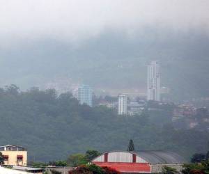 La capital hondureña se encontraba el lunes con cielos completamente nublados. (Foto: Efraín Salgado)