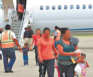 En 2014, decenas de unidades familiares fueron retornadas al país.