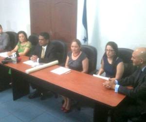 Funcionarios de la Secretaría de Desarrollo Económico anunciaron las ferias escolares. (Foto: Johny Magallanes)