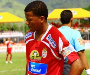 'No voy a jugar el jueves por la lesión pero estoy trabajando para recuperarme lo antes posible y jugar algunos minutos el partido de vuelta el domingo en San Pedro Sula', aseguró el defensa Henry Clark de Real Sociedad. (Foto: El Heraldo Deportes)