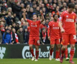 Liverpool triunfó ante Manchester City.