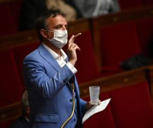 El presidente francés, Emmanuel Macron, descartó días atrás una legalización de la droga y dictó un gran debate nacional sobre los estupefacientes. FOTO: AFP