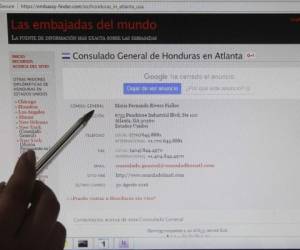 En la página web aparece la ubicación de los supuestos consulados, los números telefónicos y hasta el nombre de los cónsules. Toda está información es errónea.