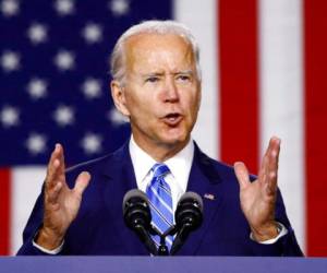 El candidato demócrata a la presidencia, el exvicepresidente Joe Biden, habla durante un evento de campaña. Foto AP.