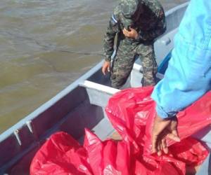 Al menos siste personas fueron encontradas con vida y tres ahogadas. (Foto: El Heraldo Honduras/ Noticias Honduras hoy)