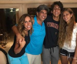 Fue la misma Lili quien durante la transmisión de su programa se tomó el tiempo para anunciar la noticia. Fotos: Instagram:liliestefan.