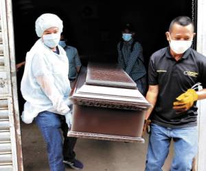 Personal de Medicina Forense entregó el cadáver de Lucas Eliseo Ponce Pacheco, quien recibió varios disparos al sufrir un asalto.