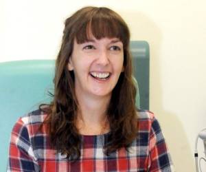 Pauline Cafferkey fue transferida al hospital tras sufrir una recaída inusual por ébola.