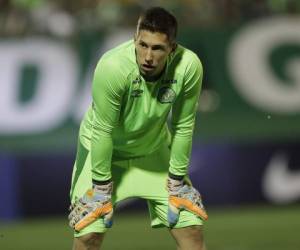 Los médicos le amputaron la pierna derecha al portero del Chapecoense, Jakson Follman, uno de los seis sobrevivientes del accidente aéreo del martes, foto: AP.