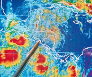 Una onda tropical dejará lluvias en cuatro regiones de Honduras. (Foto: Archivo)