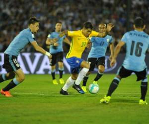 La selección brasileña se impuso 4-1 a Uruguay en el duelo eliminatorio rumbo a Rusia 2018 (Foto: Agencias)