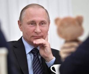 El secretario estadounidense de Defensa, Jim Mattis, denunció este miércoles las 'fechorías' del presidente ruso Vladimir Putin.