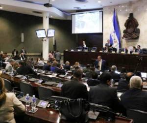 Del 17 al 19 de abril no habrá sesiones en el Congreso Nacional. Foto: EL HERALDO