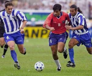En la eliminatoria de 2004, la Bicolor empató 0-0 con Costa Rica en el Morazán y quedó eliminada de Alemania 2006.