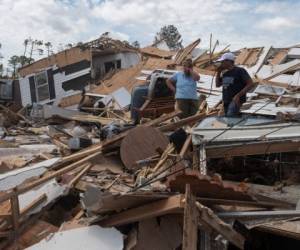 Las autoridades también destacaron que la evacuación de familias evitó más muertes.