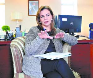 La actual ministra de Salud, Delia Rivas, cumplió un año al frente de la institución el pasado 2 de enero y el próximo 26 de enero finaliza su gestión, a menos que sea ratificada en su cargo.