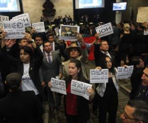 Las pugnas internas predominan entre los congresistas de Libre, donde algunos de ellos se rehúsan a seguir la línea partidaria.