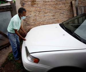 Don Pedro solo espera la señal para salir a trabajar. Foto: Emilio Flores/ EL HERALDO