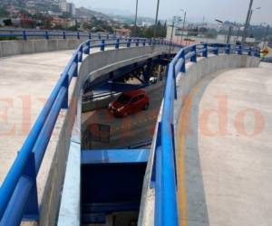 La monumental vía será puesta a prueba en horas de la tarde, para habituar a los conductores, foto: Mario Urrutia/ElHeraldo.